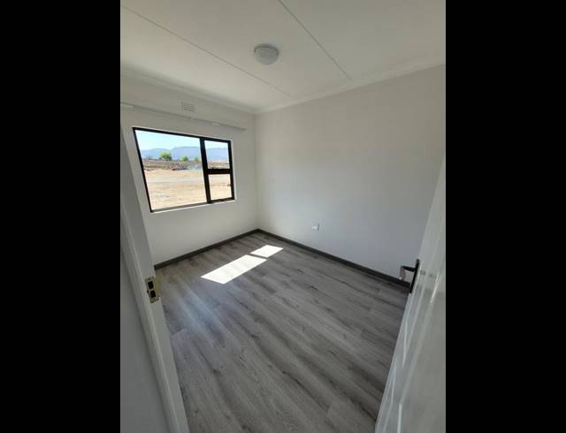 3 BEDROOM TOWNHOUSE FOR SALE IN QUEENSTOWN CENTRAL